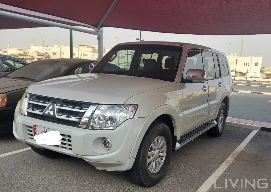 Mitsubishi Pajero 2012 — QatarLiving
